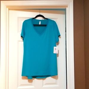 Lularoe Christy Tee